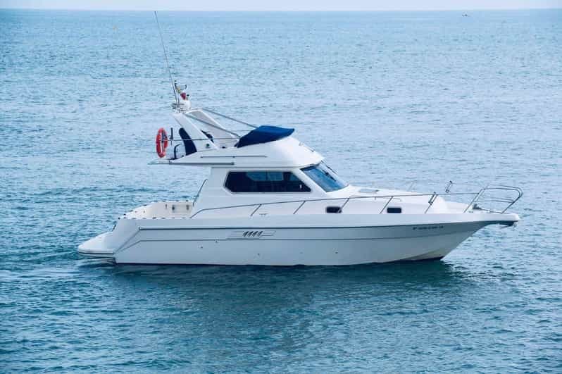 Barcelone : sortie de pêche privée en yacht