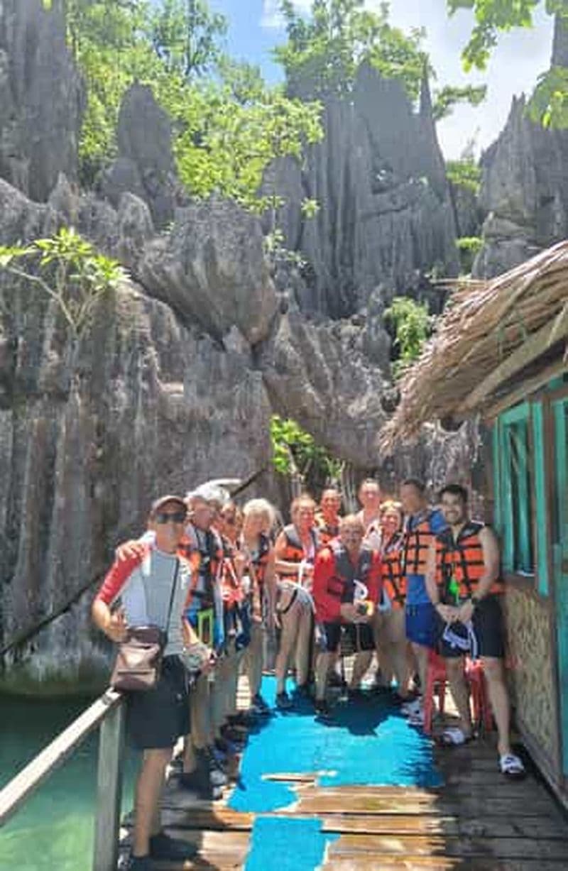 TOUR DE CORON - LOCATION DE BATEAU PRIVE avec DEJEUNER (7 Destinations)