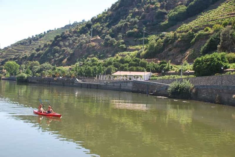 Pinhão : Visite en bateau et expérience en kayak dans la vallée du Douro Rabelo