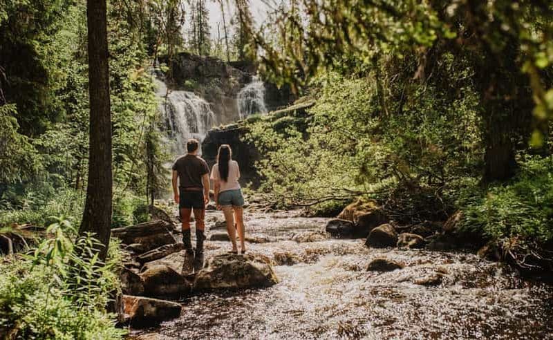 Billet Särna : randonnée guidée avec déjeuner aux chutes d'eau de Brudslöjan