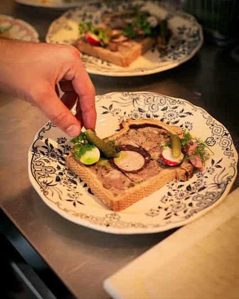 Billet Lyon : expérience gastronomique privée dans 3 restaurants