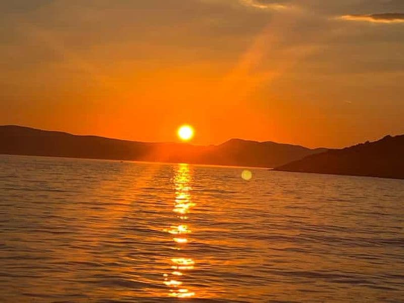 Billet Croisière au coucher du soleil - Baignade à GOLDEN BEACH + cocktail
