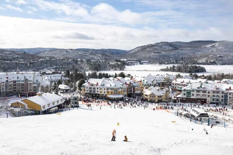Aventure de ski au Mont-Tremblant - 2 jours en VR-automobile