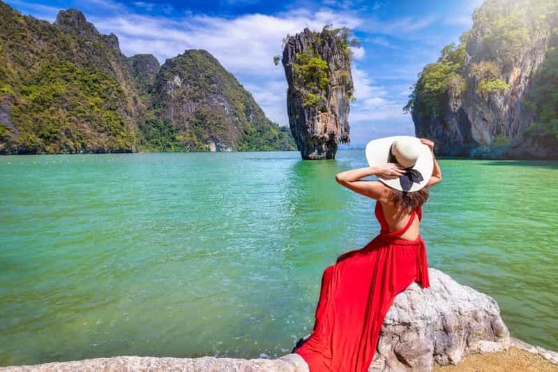 Phuket : visite de l'île James Bond en bateau à longue queue et en canoë de mer