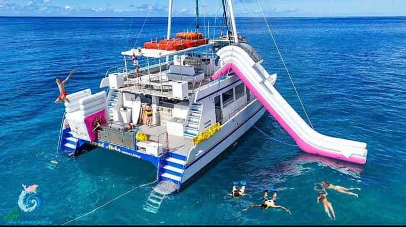 Billet Waikiki : expérience de plongée avec tuba et aire de jeux aquatique