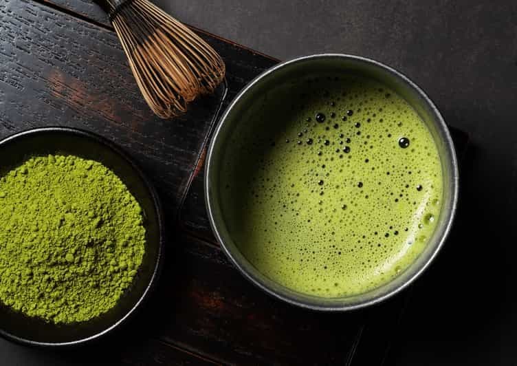 Tokyo : expérience de préparation du matcha avec des mochi à Asakusa