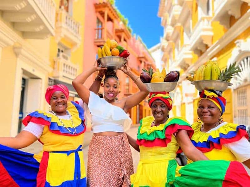 Billet Cartagena au coucher du soleil : visite à pied, histoire, remparts et Getsemaní