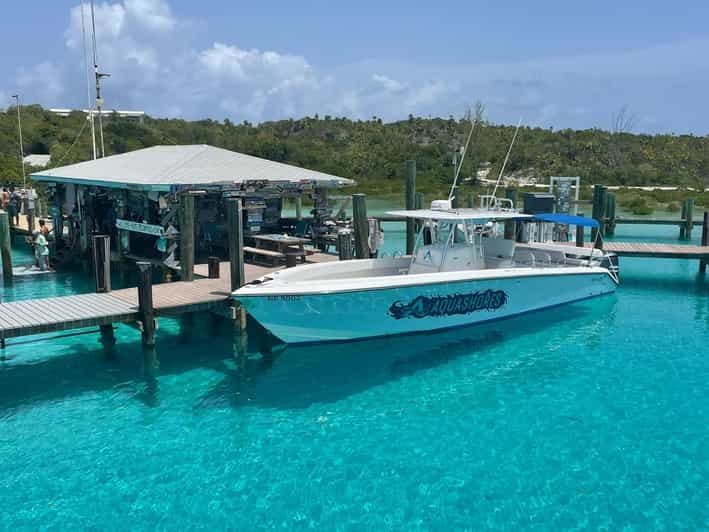 De Nassau: excursion en bateau à moteur Exuma et Pig Beach avec déjeuner
