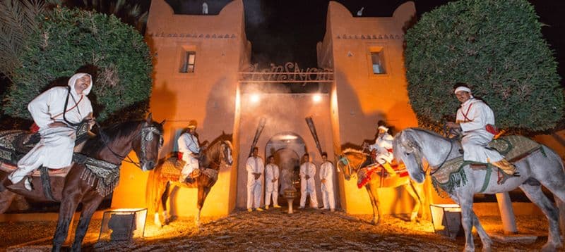 Billet Agadir : Spectacle folklorique berbère Fantasia avec dîner marocain