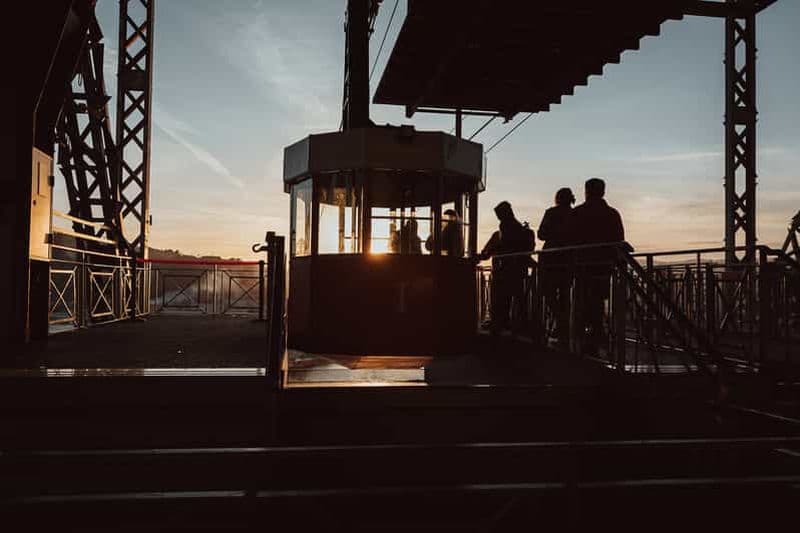 Billet Barcelone : vélo électrique, téléphérique de Montjuïc et expérience de navigation