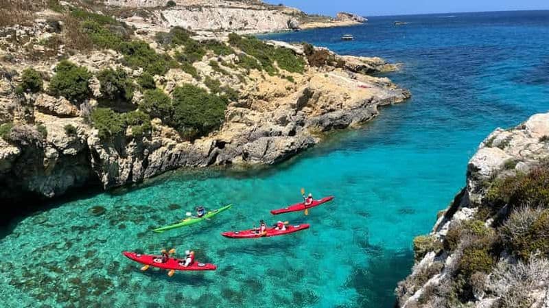 Billet Kayak Gozo & Comino - Journée complète d'aventure en kayak, avec déjeuner
