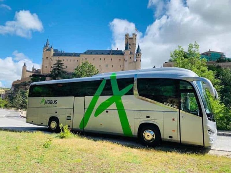 Billet Depuis Barcelone : transfert aller simple en bus vers/depuis Andorre-la-Vieille