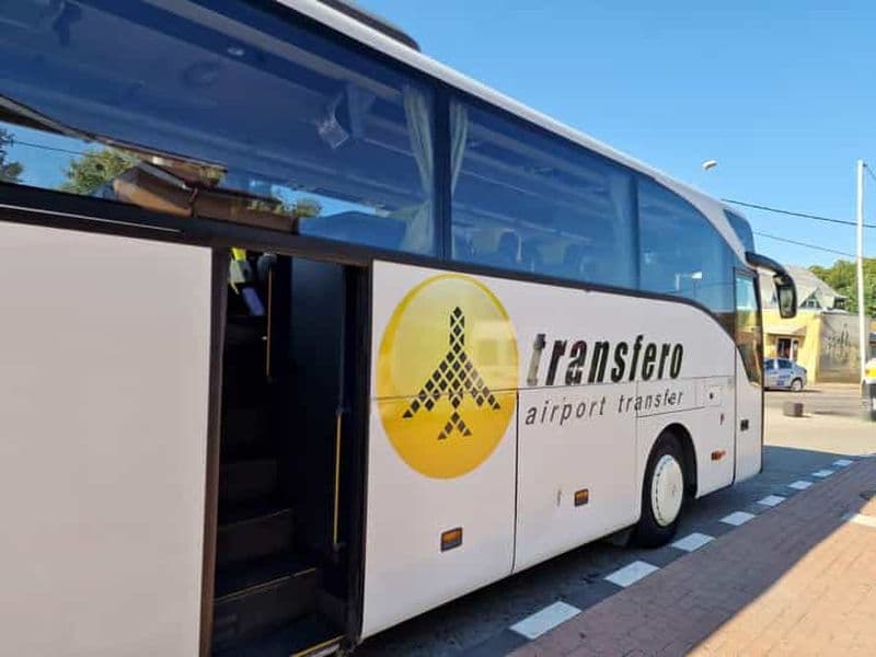 Billet Aéroport de Bucarest : Transfert en bus vers/depuis Tecuci