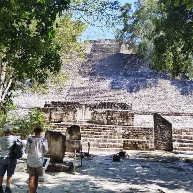 Billet Bacalar : visite complète du site de Calakmul et de la grotte aux chauves-souris.