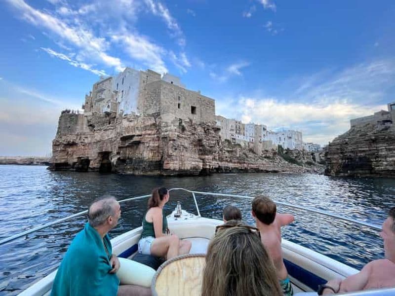 Billet Polignano : excursion sur la côte avec prosecco, taralli et baignade