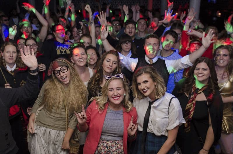 Billet Paris : La tournée des bars qui ne doit pas être nommée