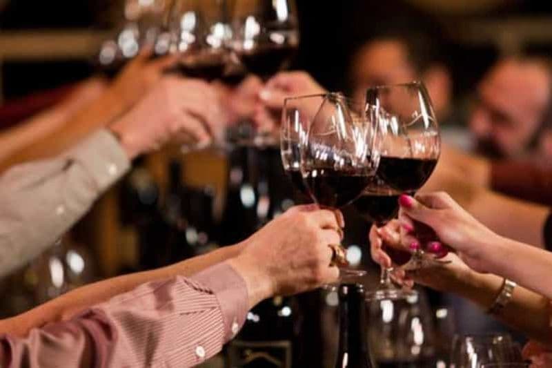 Billet Milan : Dégustation de vins avec un sommelier italien