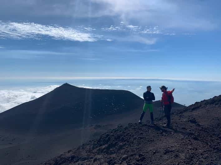 Etna : randonnée vers un point de vue imprenable sur la Valle del Bove