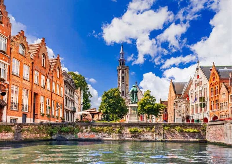 Billet Découvrez le meilleur de Bruges lors d'une visite privée avec tour en bateau