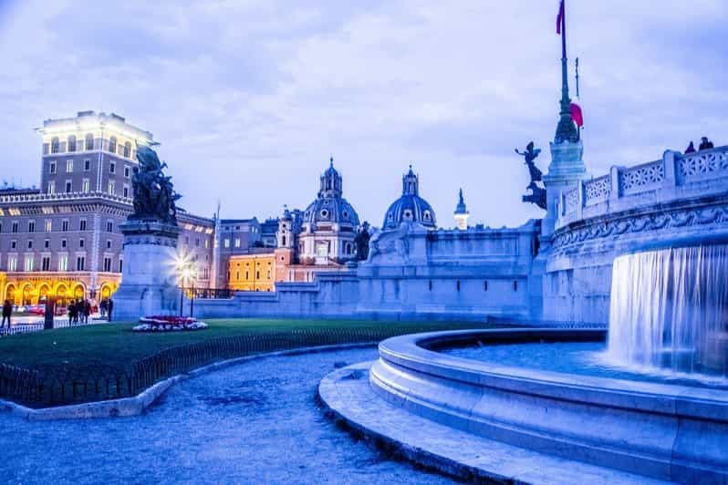 Billet Rome: visite à pied historique de Rome la nuit