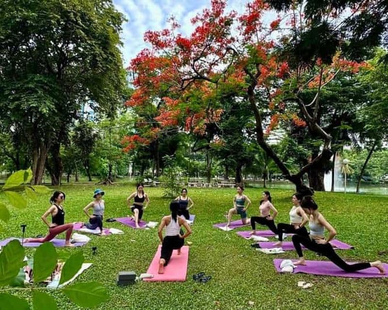 Bangkok : cours de yoga matinal pour tous les niveaux au parc Lumphini
