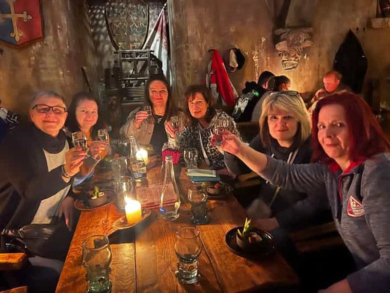 Riga : tournée des bars pour les plus de 50 ans, clubs folkloriques et bars authentiques