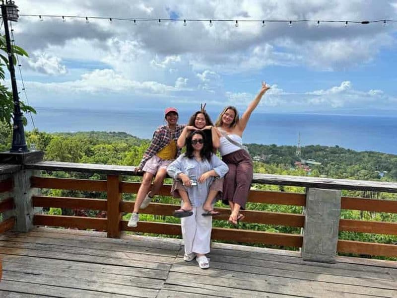 Billet Siquijor : Tour de l'île en Jeepney avec plongée en apnée