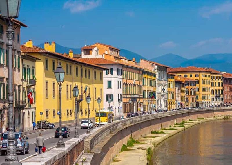 Billet Pise, San Gimignano et Sienne : histoire, tours et vues sur la Toscane