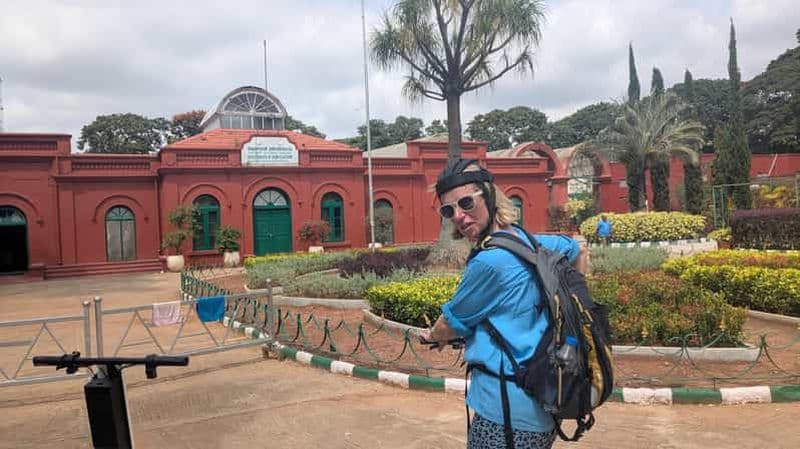Billet Bangalore : visite à vélo électrique du jardin botanique de Lalbagh