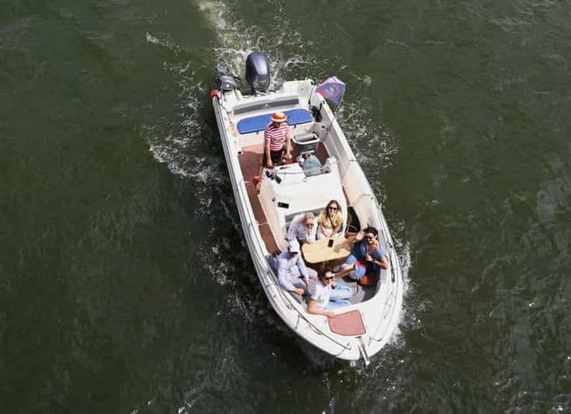 Billet Paris : Croisière en bateau privé sur la Seine