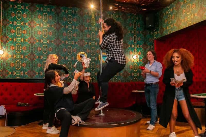 Billet Amsterdam : visite d'une maison close avec un professionnel du sexe + boisson gratuite