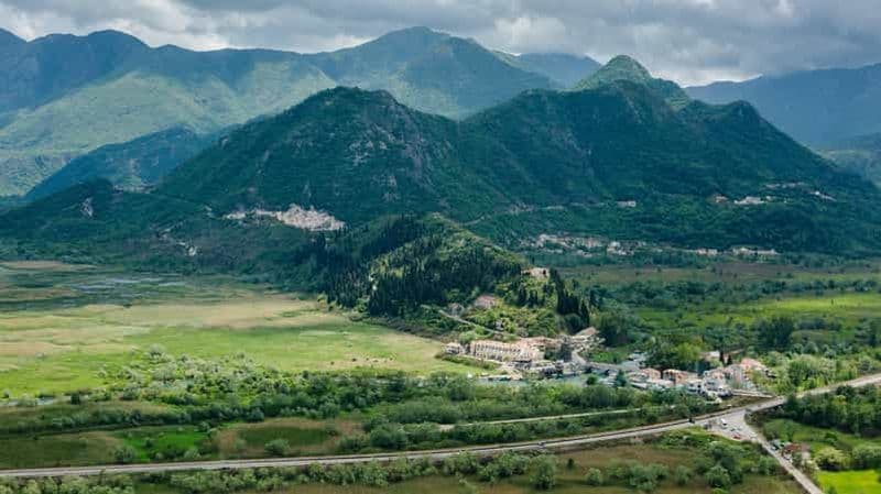 Billet Kotor : Excursion d'une journée au lac Skadar et à Biograd et tour en bateau