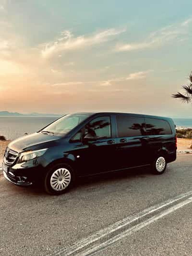 Billet TRANSFERT VIP DE/À L'AÉROPORT DE RHODES OU EN VILLE DE/À N'IMPORTE OÙ