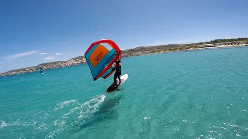 Baie de Mellieha : cours de wingfoil