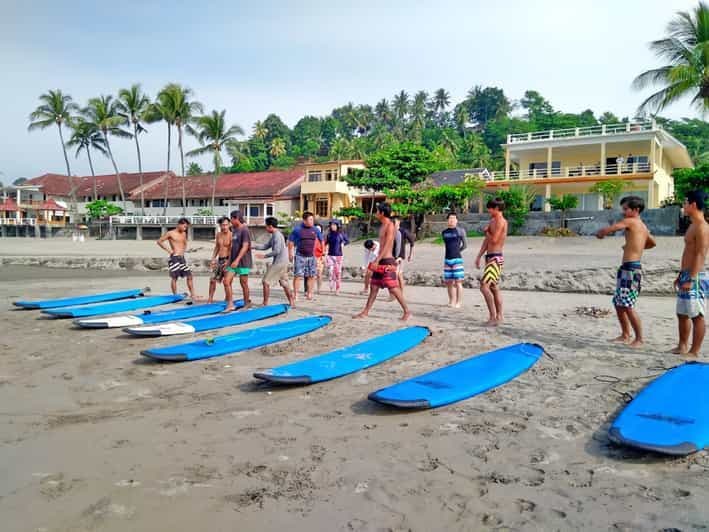 Au départ de Jakarta Leçon de surf 2 jours Au départ de Jakarta