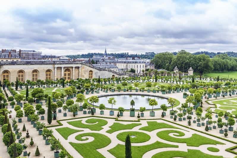 Billet Depuis Paris : visite d'une demi-journée du château de Versailles en petit groupe
