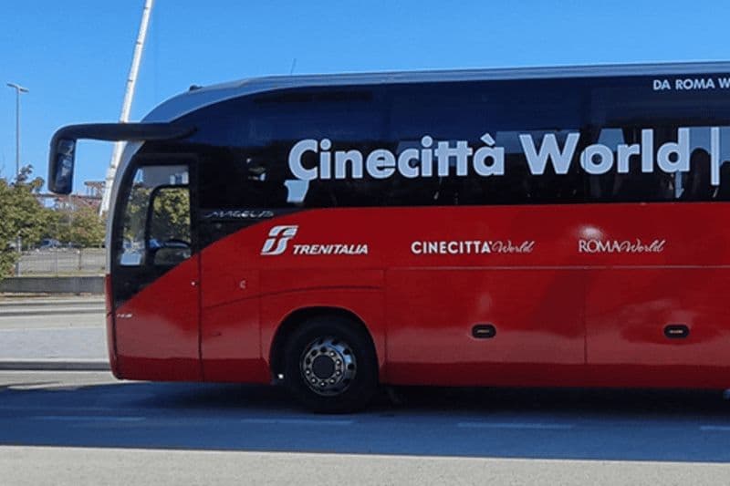 Aéroport de Ciampino : Train et bus 2-en-1 de/à Cinecittà World