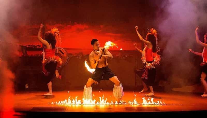 Billet Orlando : Polynesian Fire Luau avec dîner et spectacle