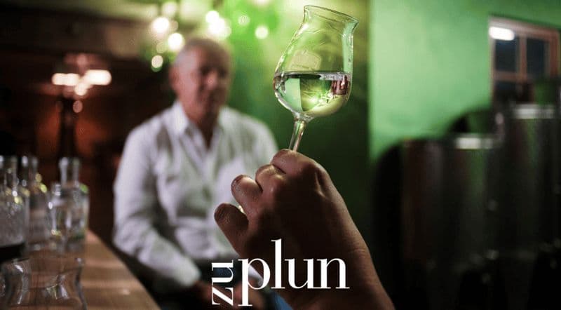 Billet Kastelruth : visite guidée de la distillerie - dégustation de grappa, gin et liqueurs