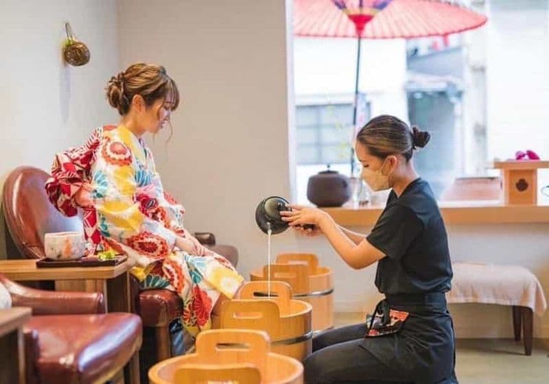 Kyoto : visite privée de promenade guidée à pied avec spa pour les pieds