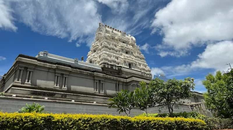 Billet Bangalore : visite guidée du temple ISKCON avec prise en charge à l'hôtel
