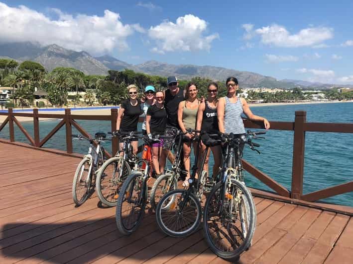 Depuis Marbella : Visite guidée à vélo à Puerto Banús