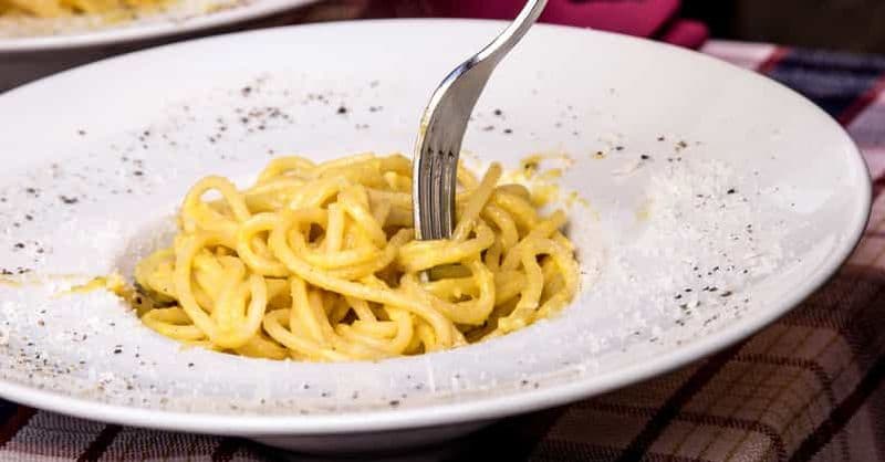 Rome : Visite culinaire du quartier Monti au déjeuner ou au dîner