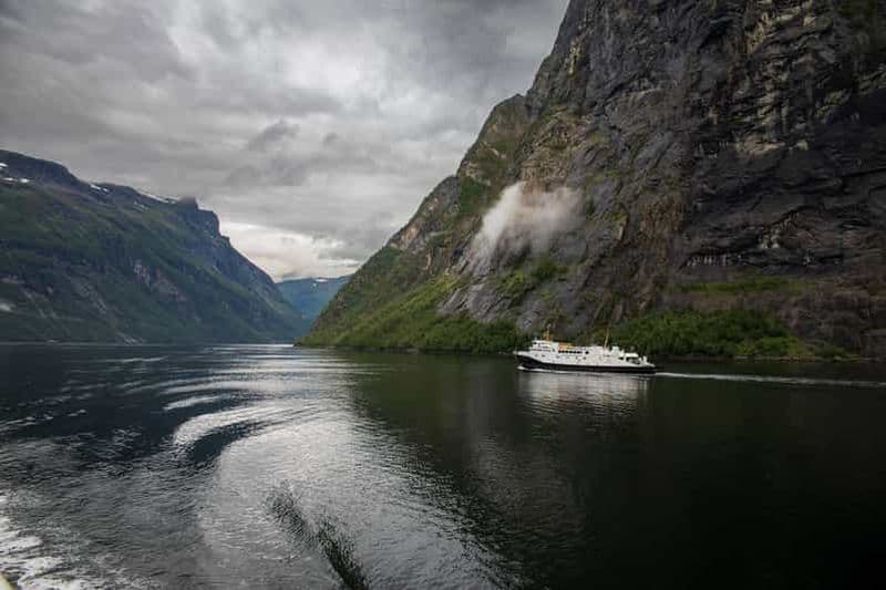 Billet Hellesylt : Croisière dans le Geirangerfjord