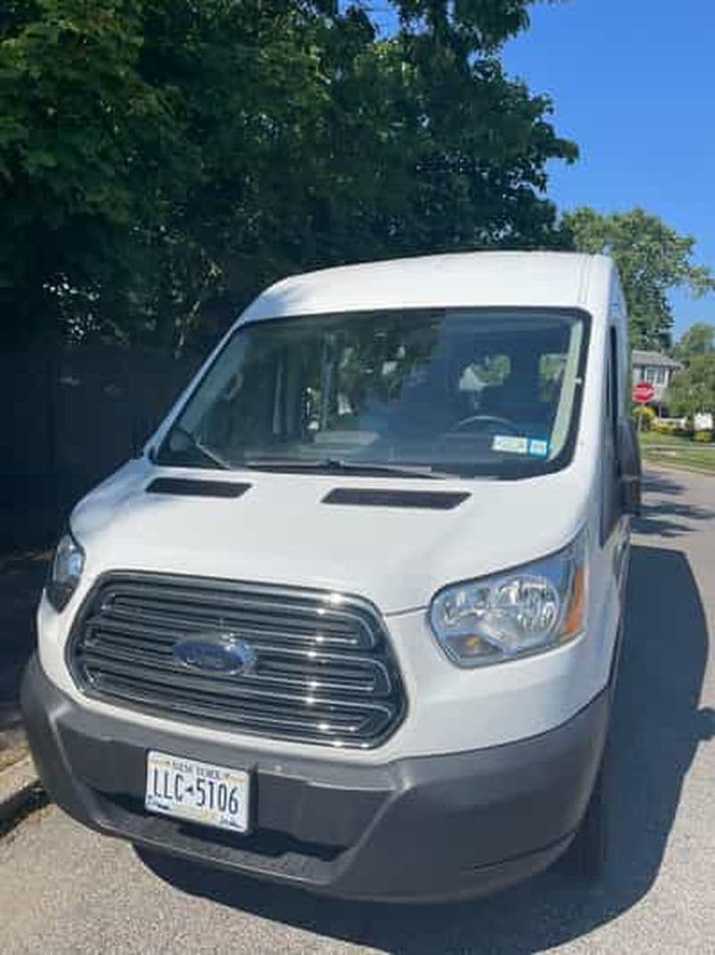 Transfert privé : Aéroport JFK à Manhattan Jusqu'à 10 personnes