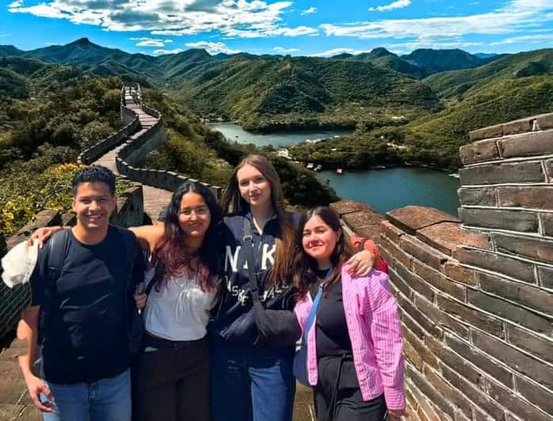 Odyssée sur la Grande Muraille et l'eau : randonnée et croisière, excursion d'une journée