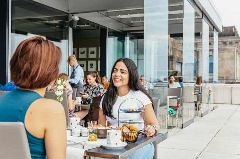 Berlin : Petit-déjeuner sur le toit du restaurant Käfer Reichstag