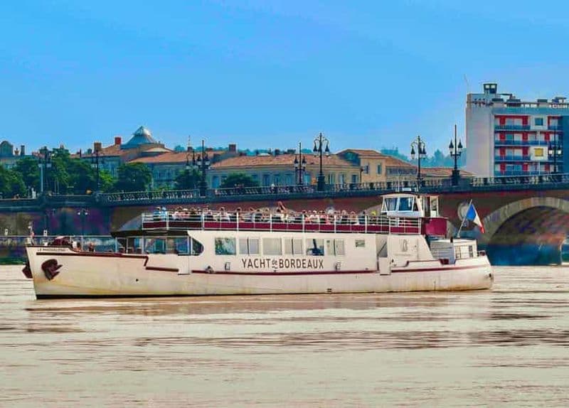 Bordeaux : Croisière sur la Garonne avec verre de vin et canelé