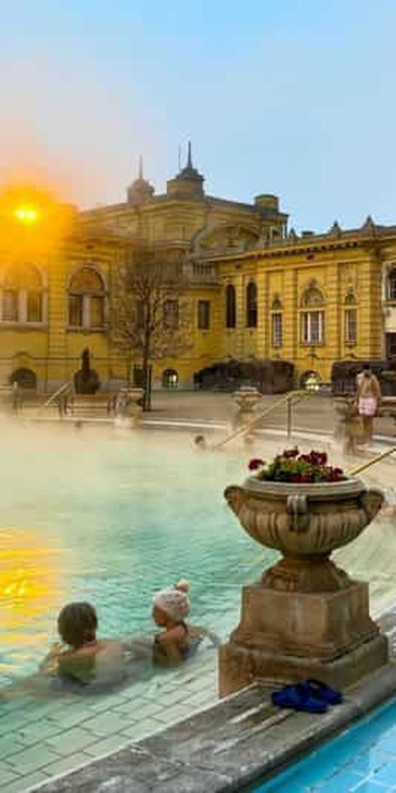 Billet Budapest : entrée aux bains thermaux Széchenyi avec transfert privatif