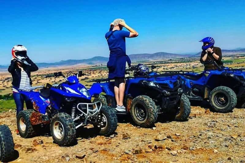 Billet Agadir : Excursion dans le désert en quad et planche à sable et thé à la menthe